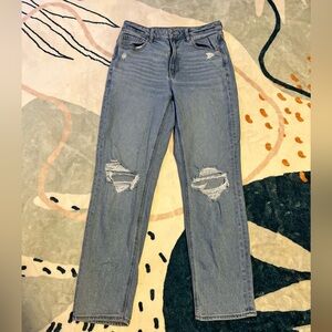 American Eagle Straight Mom jeans.